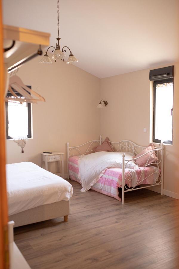 Domaine Des Jammetous - Hotel And Yoga Retreat Center La Magdelaine-Sur-Tarn Eksteriør billede